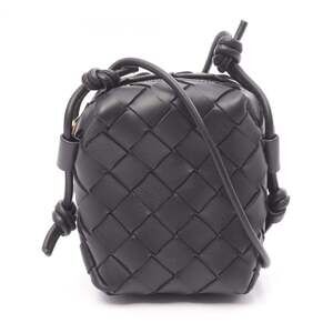 BOTTEGA VENETA Black Leather Intrecciato Shoulder Bag